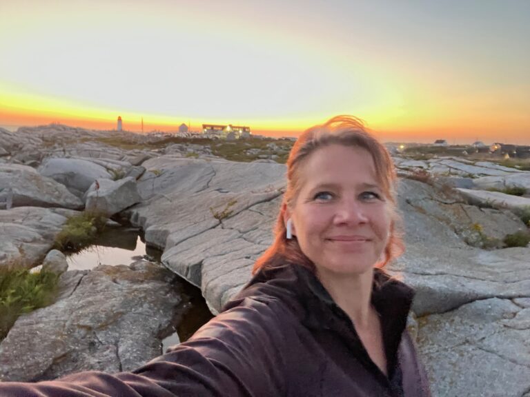 Tara peggy cove 2 768x576 1